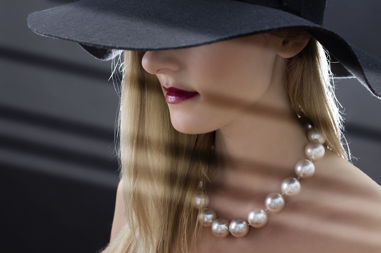 collier de perles avec perles de gros diamètre
